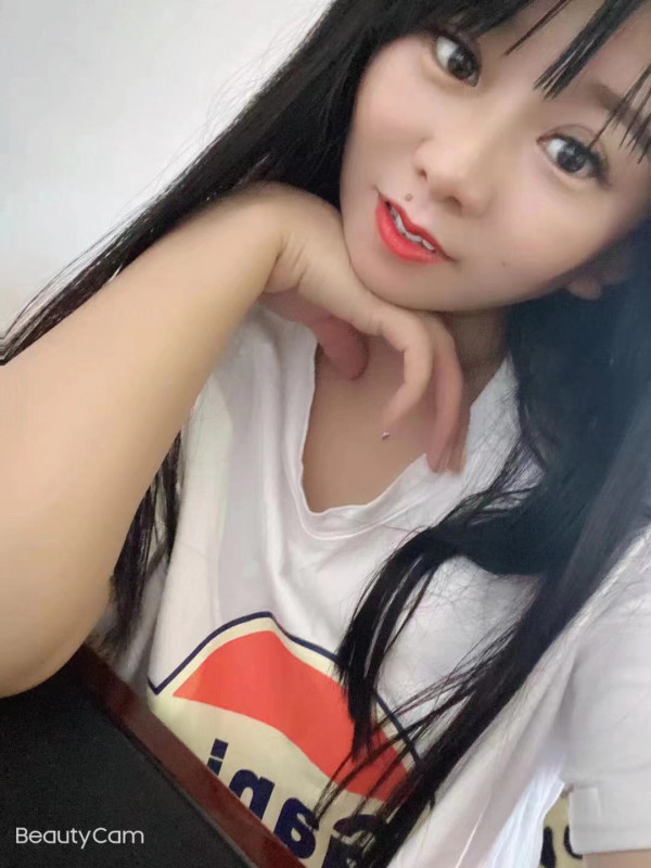 山东路年轻妹子